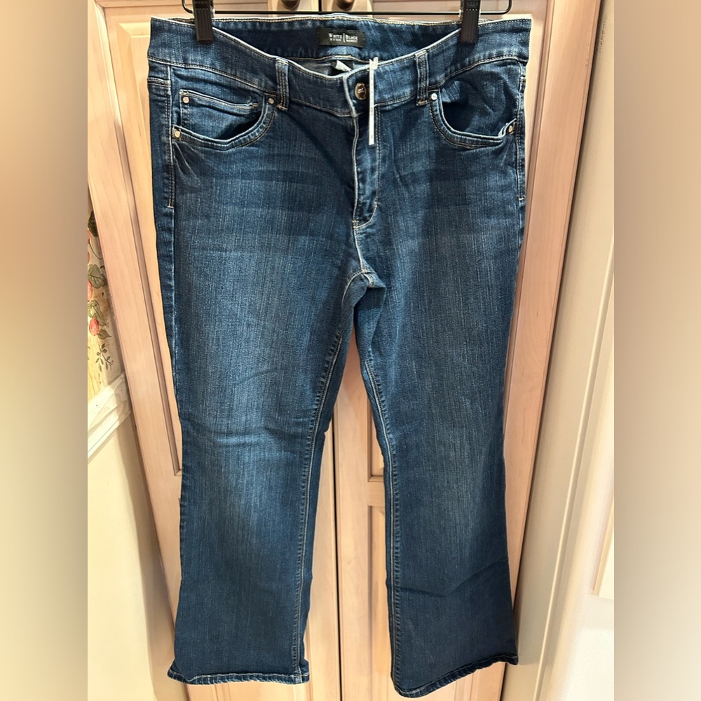 New W/Tags White House Black Market Blanc Bootcut Jeans 14S Med. Blue 5-Pocket